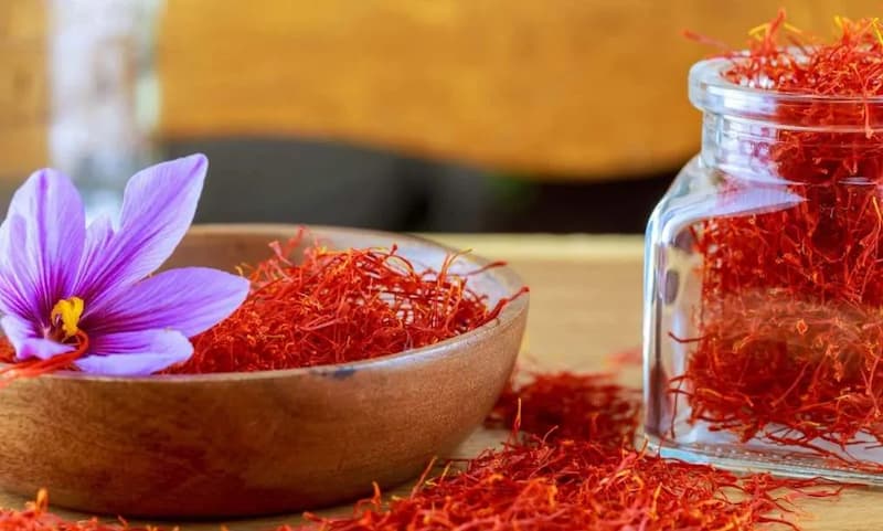 تصویر 4 از زعفران ممتاز گناباد با کیفیتی خالص و ماندگار